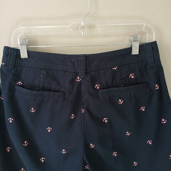 L.L. Bean Women's Favorite Fit Navy Chino Shorts Pink Anchors Size 6 100% Cotton - Picture 13 of 15